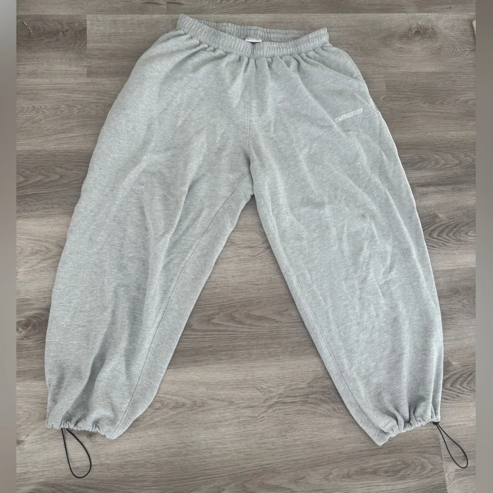 Les Frans Wide Leg Sweatpants - Picture 2 of 8